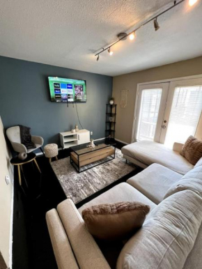 Downtown Dallas CHIC Style 1Bed Abode